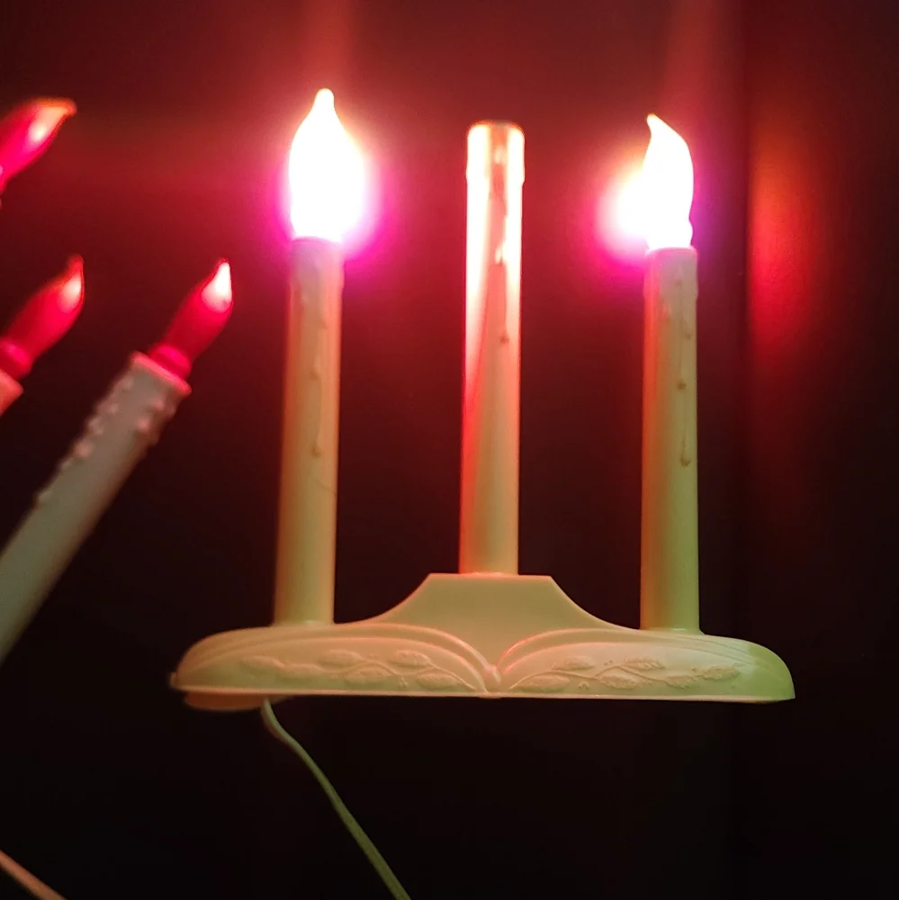 Noma 3 Light Electric Candle And 5 Paragon Electric Candles